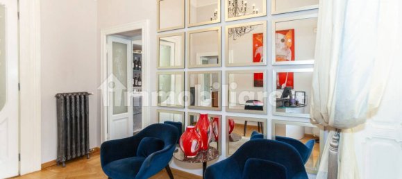 Villa de 4 dormitorios en Gerenzano, Italy No. 354266 21