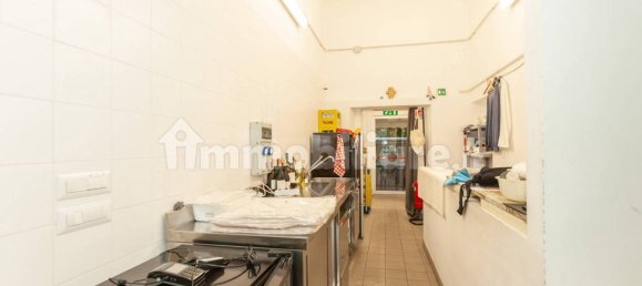 Villa de 4 dormitorios en Gerenzano, Italy No. 354266 43