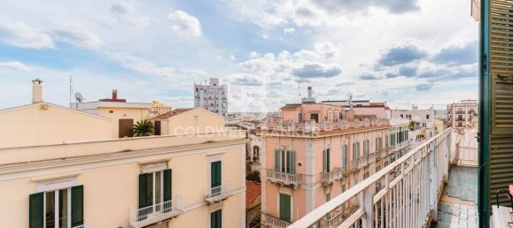 5 bedrooms Penthouse in Corato, Italy No. 235729 4
