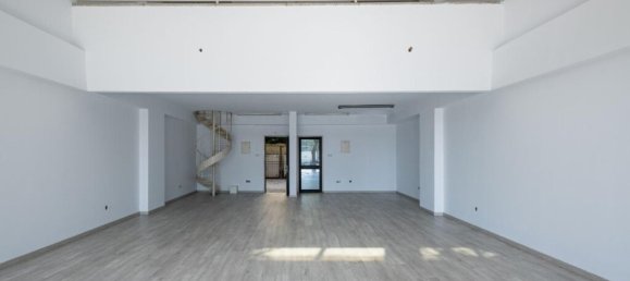 2130 m² propiedad comercial en venta en Nicosia, Cyprus № 24516 11