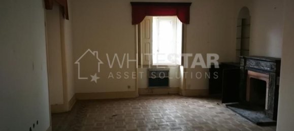 5 bedrooms House in Tramagal, Portugal No. 29960 8