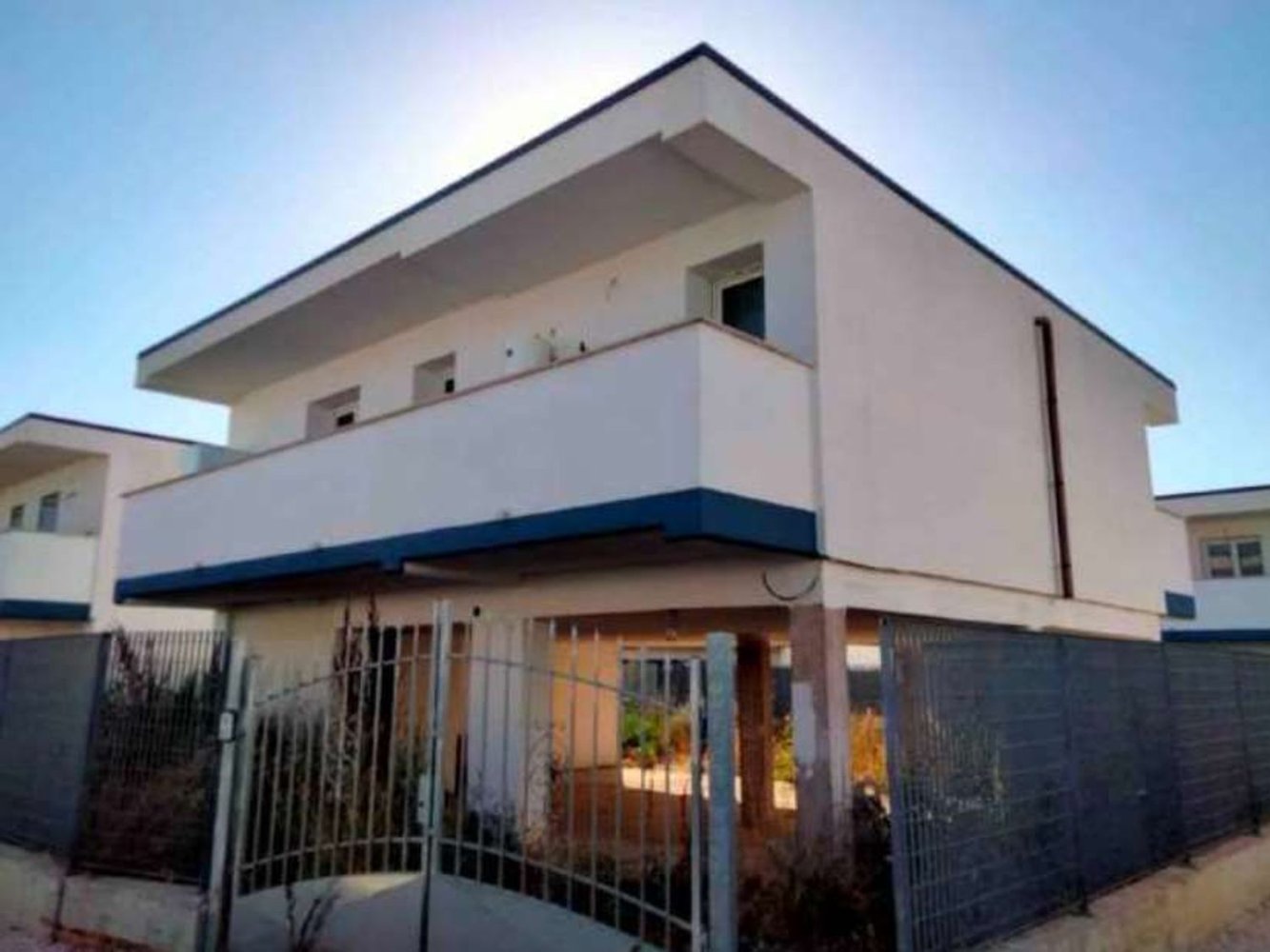 Apartamento de 4 habitaciónes en Fiumicino, Italy No. 17003