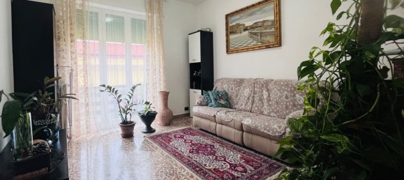 4 rooms Apartment in Livorno, Italy No. 111580 11