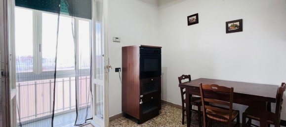 4 rooms Apartment in Livorno, Italy No. 111580 18
