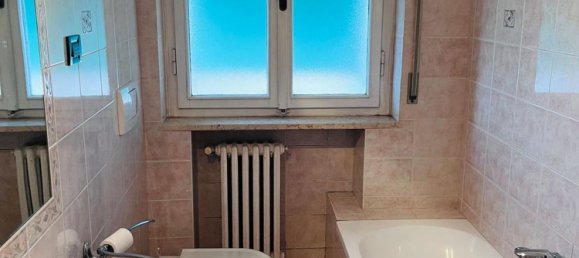 4 rooms Apartment in Livorno, Italy No. 111580 33