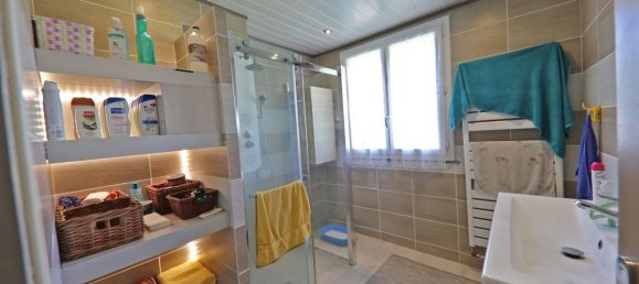 Дом с 4 спальнями в Базош-ле-Галлеранд, Франция № 327698 11