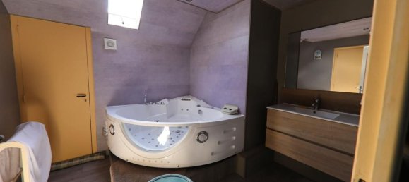 Дом с 4 спальнями в Базош-ле-Галлеранд, Франция № 327698 12