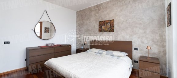 3 rooms Apartment in Seriate, Italy No. 204457 9