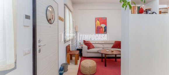2-salle Appartement à Milan, Italy No. 305104 10