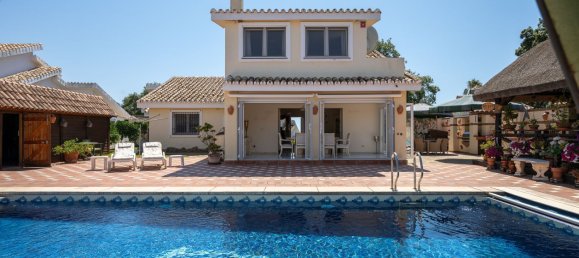 3 bedrooms Villa in Mijas, Spain No. 140018 2