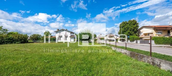 Terrain à Codognè, Italy 1548m² No. 217851 2