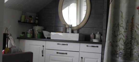 3 Schlafzimmer Haus in Uzel, France, Nr. 324966 4