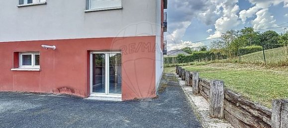 2 bedrooms Apartment in Grand-Charmont, France No. 301917 3