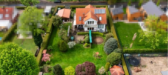 6 rooms Townhouse in Staaken, Germany No. 36172 2