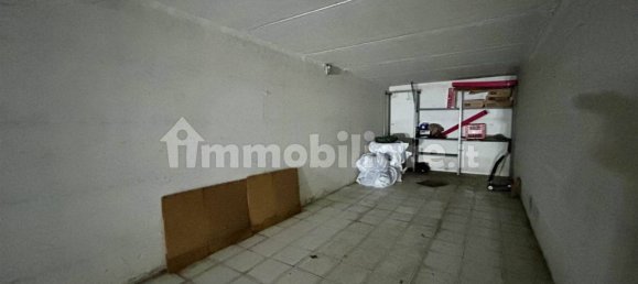  مرآب في Piacenza, Italy 33متر مربع رقم 210760 14