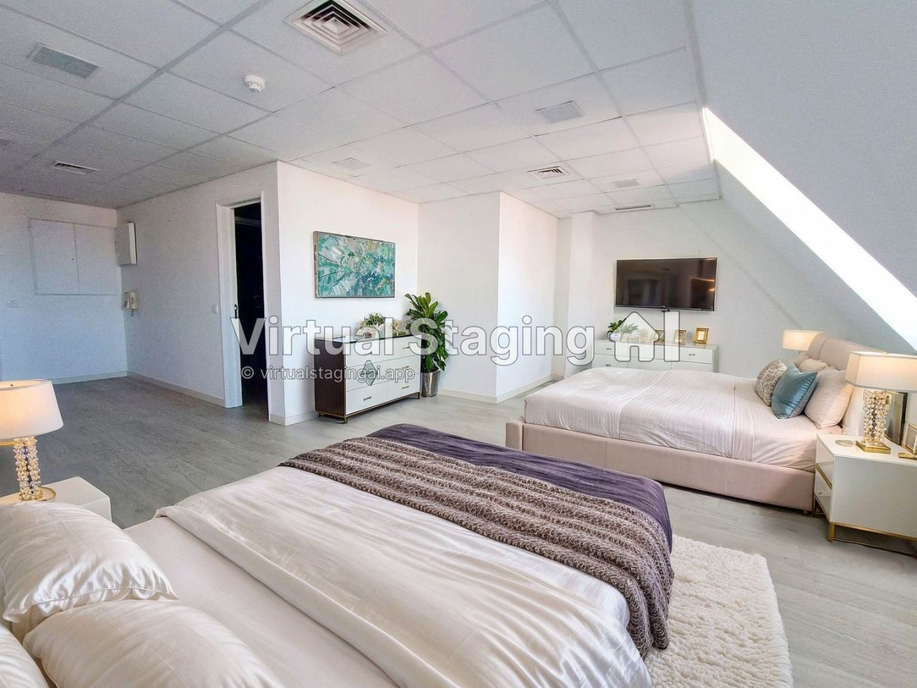 44m² Office in Lisbon, Portugal No. 94104