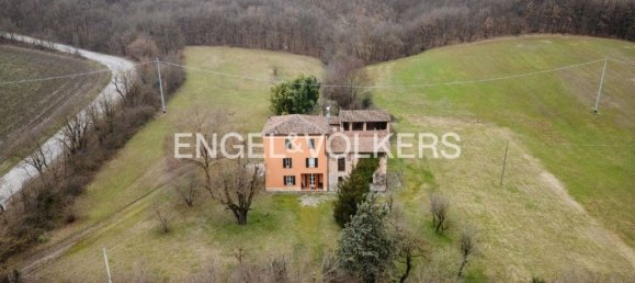 Casa de 7 habitaciónes en Solignano, Italy No. 128092 2