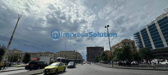 1 room Commercial property in Naples, Italy No. 341246 6