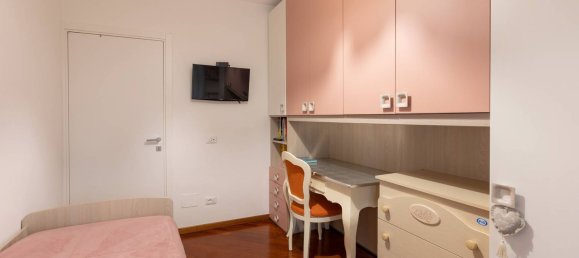 3 rooms Apartment in Trezzano sul Naviglio, Italy No. 182181 47