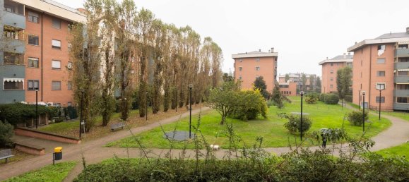 3 rooms Apartment in Trezzano sul Naviglio, Italy No. 182181 33
