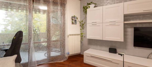 3 rooms Apartment in Trezzano sul Naviglio, Italy No. 182181 22