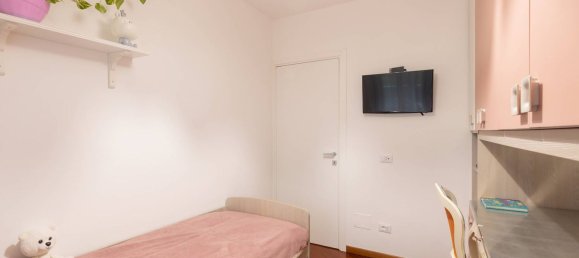 3 rooms Apartment in Trezzano sul Naviglio, Italy No. 182181 46