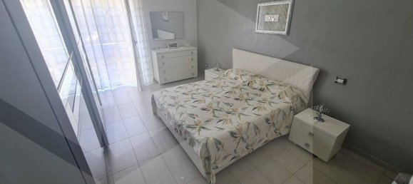 4-Zimmer Gewerbliche Immobilie in Aversa, Italy, Nr. 26904 19