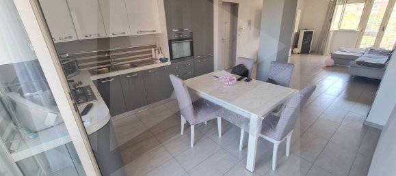 4-Zimmer Gewerbliche Immobilie in Aversa, Italy, Nr. 26904 11