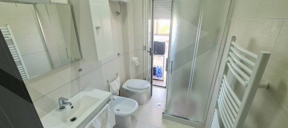 4-Zimmer Gewerbliche Immobilie in Aversa, Italy, Nr. 26904 28