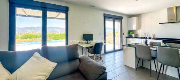 Casa de 3 dormitorios en Hondon De Las Nieves, Spain No. 182053 6