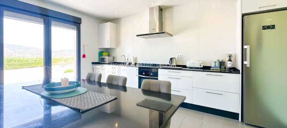 Casa de 3 dormitorios en Hondon De Las Nieves, Spain No. 182053 3