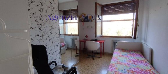 5 rooms Apartment in Pisa, Italy No. 32952 17