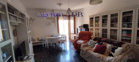 5 rooms Apartment in Pisa, Italy No. 32952 8