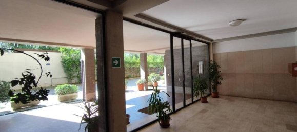 5 rooms Apartment in Pisa, Italy No. 32952 2