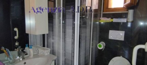 5 rooms Apartment in Pisa, Italy No. 32952 19