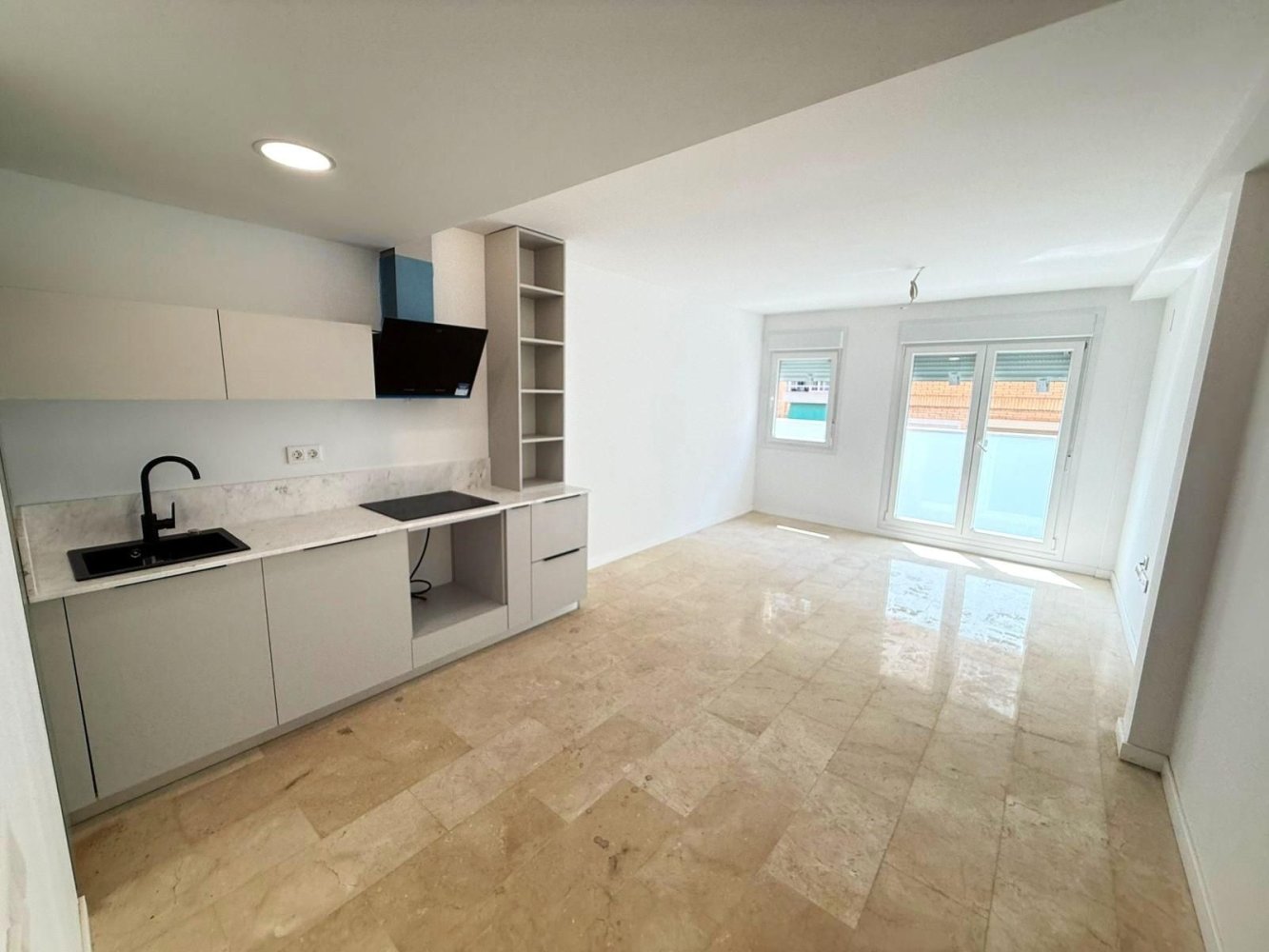 1 غرف نوم شقة في Alicante, Spain رقم 137677