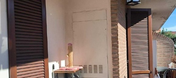 Квартира с 2 комнатами в Джуссано, Италия № 2737 4