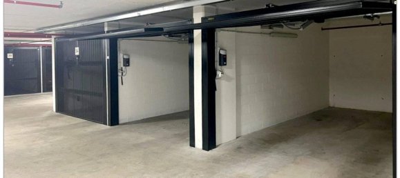 مرآب في Turin, Italy 15متر مربع رقم 117133 20