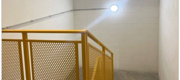 مرآب في Turin, Italy 15متر مربع رقم 117133 13