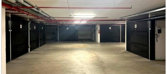 مرآب في Turin, Italy 15متر مربع رقم 117133 19