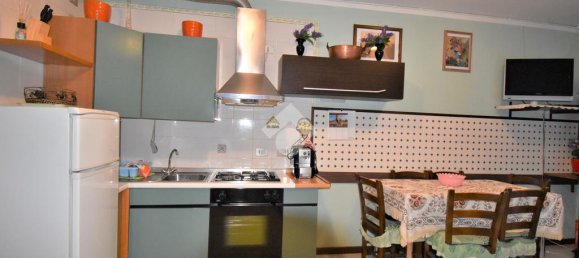 2-salle Appartement à Desenzano del Garda, Italy No. 371451 12