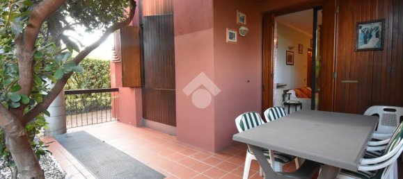 2-salle Appartement à Desenzano del Garda, Italy No. 371451 15