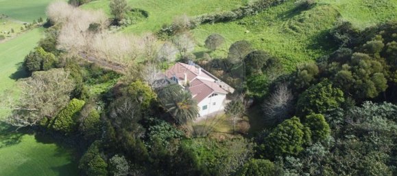 3 bedrooms House in Rabo de Peixe, Portugal No. 24710 4