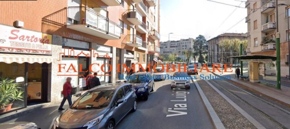 1 room Commercial property in Milan, Italy No. 345634 3