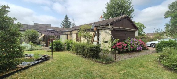 2 bedrooms House in Aubigny-sur-Nere, France No. 262905 4