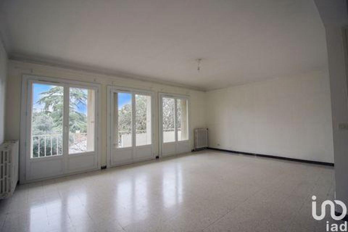 2 bedrooms Condo in Montpellier, France No. 23510