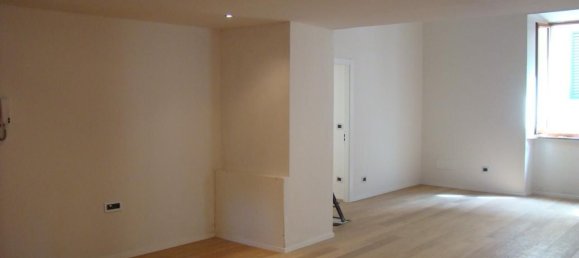 7-Zimmer Wohnung in San Benedetto del Tronto, Italy, Nr. 83146 3