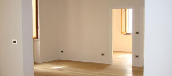 7-Zimmer Wohnung in San Benedetto del Tronto, Italy, Nr. 83146 2