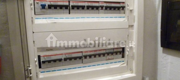 Imóvel comercial de 3 divisões em Vado Ligure, Italy N.º 154353 5