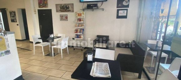 Imóvel comercial de 3 divisões em Vado Ligure, Italy N.º 154353 8